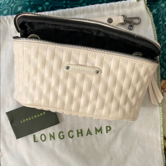 ๐ Sold ๐ New Longchamp Cream quilted belt bag/ crossbody. - Picture 7 of 8